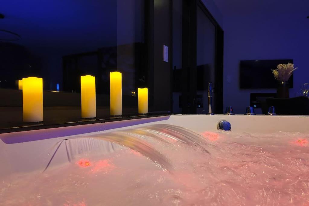 Les Suites Du Payre - Suite Passion Talmont-Saint-Hilaire ภายนอก รูปภาพ